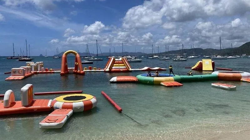 - Caritan Beach Studio - Sainte-Anne 0*,