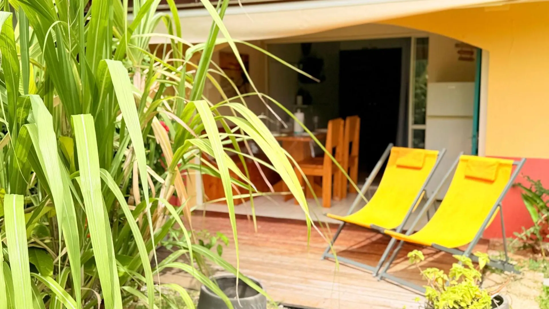 - Caritan Beach Studio - Sainte-Anne Appartement